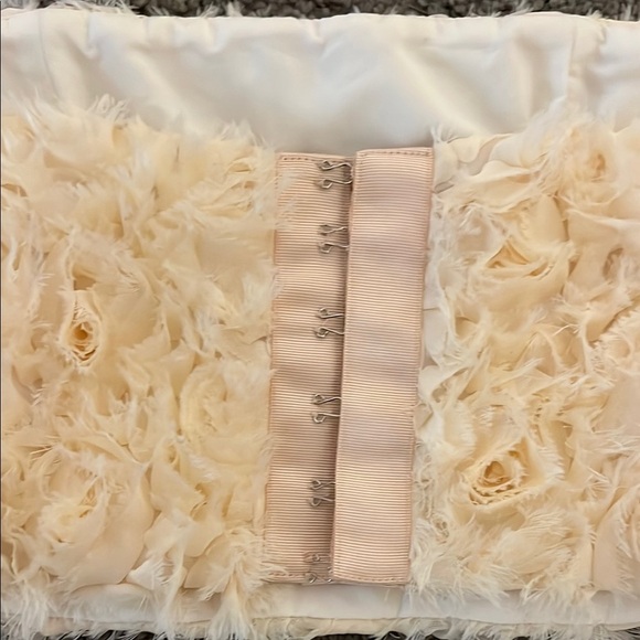 Zara Floral Cream Two-Piece Set - Picture 6 of 7